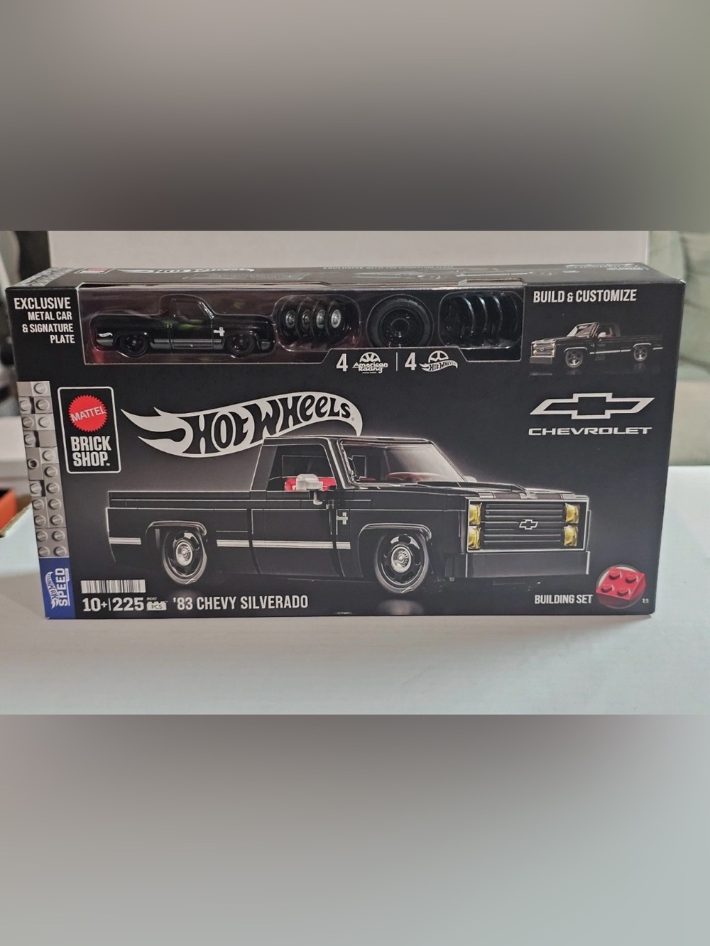 Hot Wheels '83 Chevy Silverado Brick Set - Black